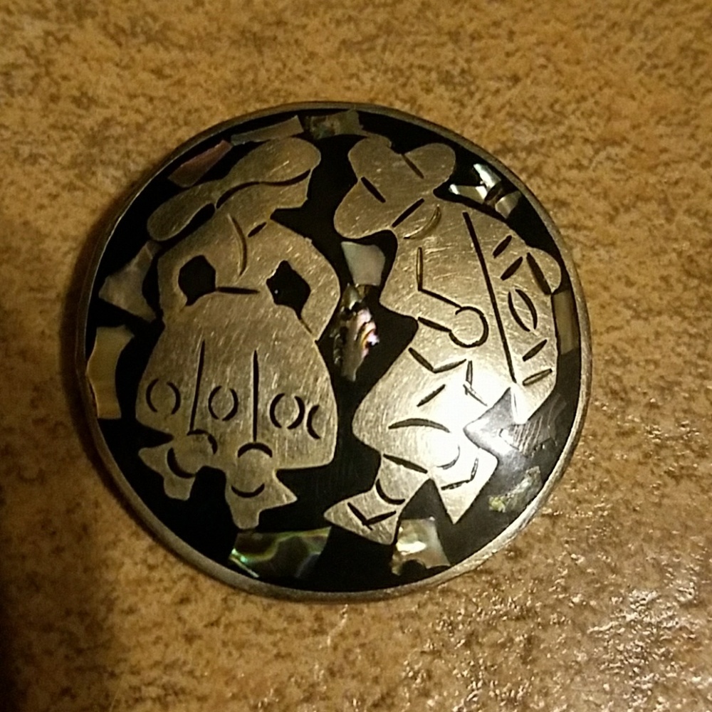 Unique Mexico dancing couple brooch abalone